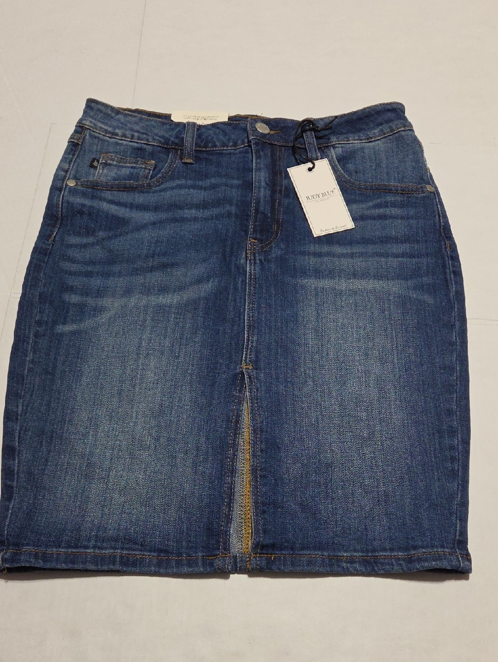 Judy Blue Dark Blue Denim Jeans with White Tag
